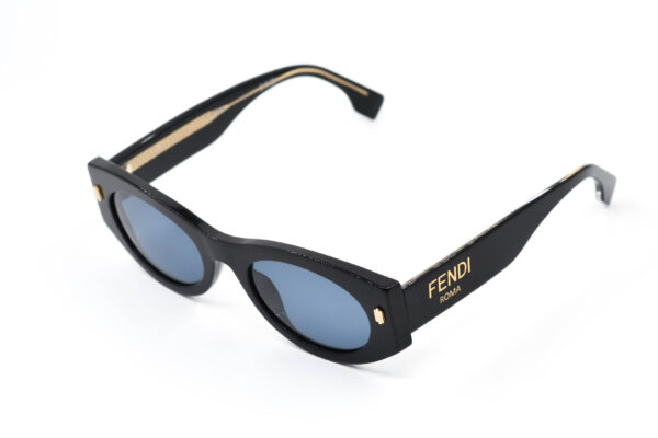 Fendi Round Black - Image 4