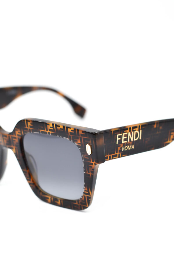 Fendi - Image 3