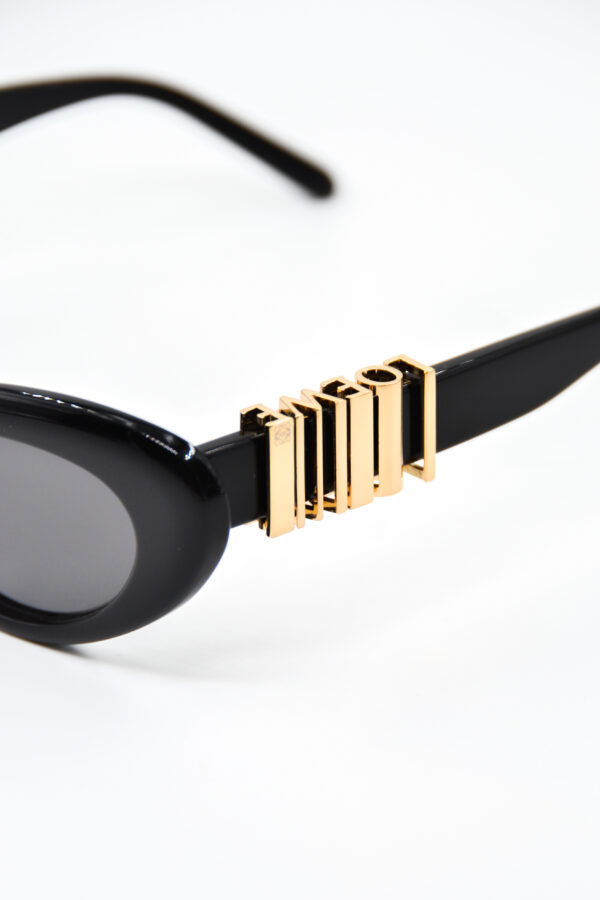 Loewe - Image 3