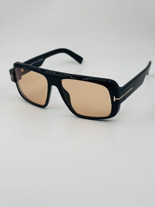 Tom Ford Turner TF1101 photochromic